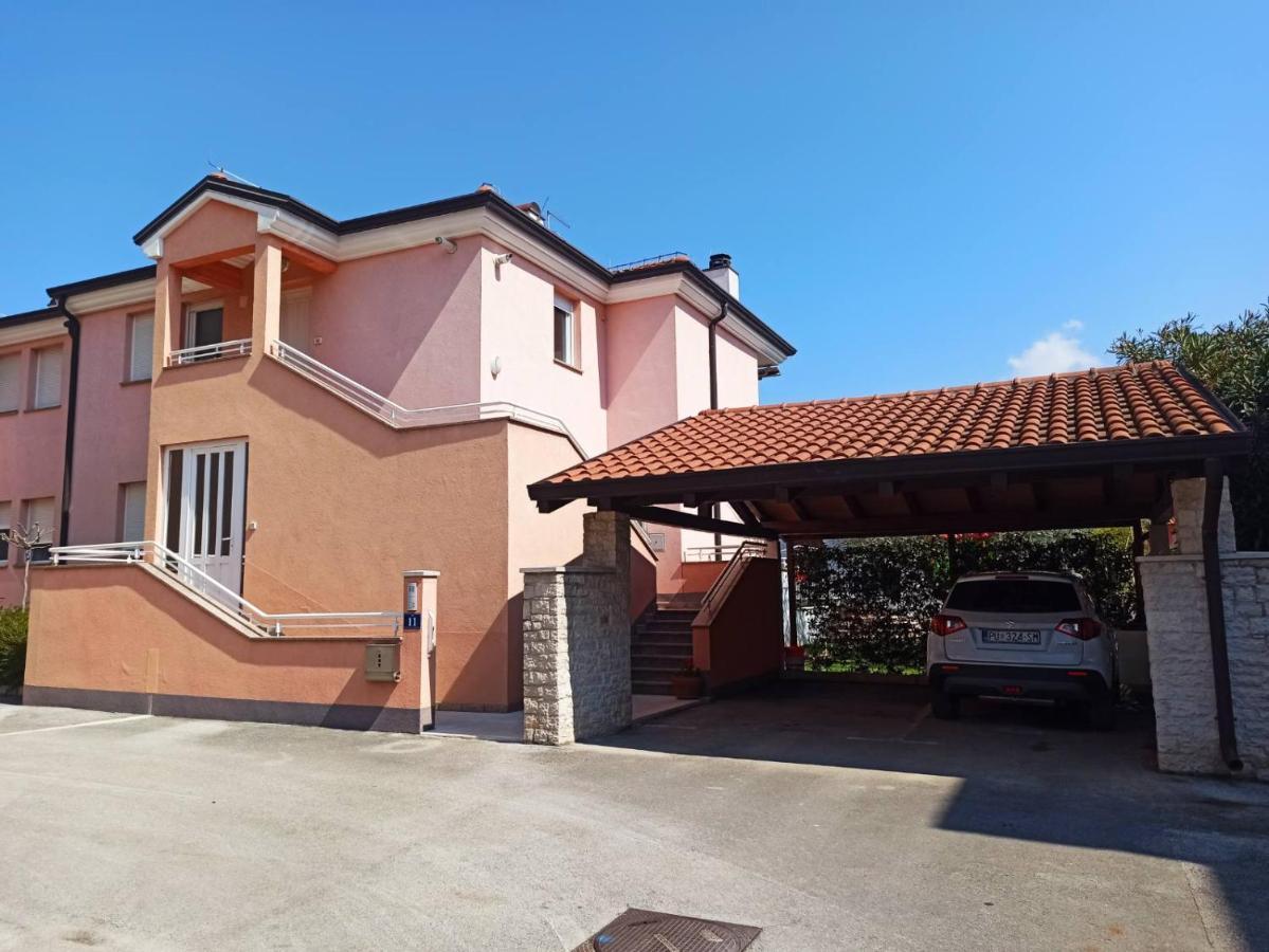 Gaia Apartment